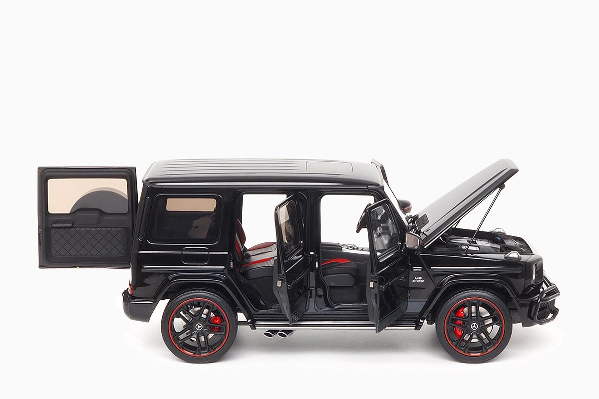 Almost Real Mercedes-AMG G 63 Black 1/18 Diecast Car