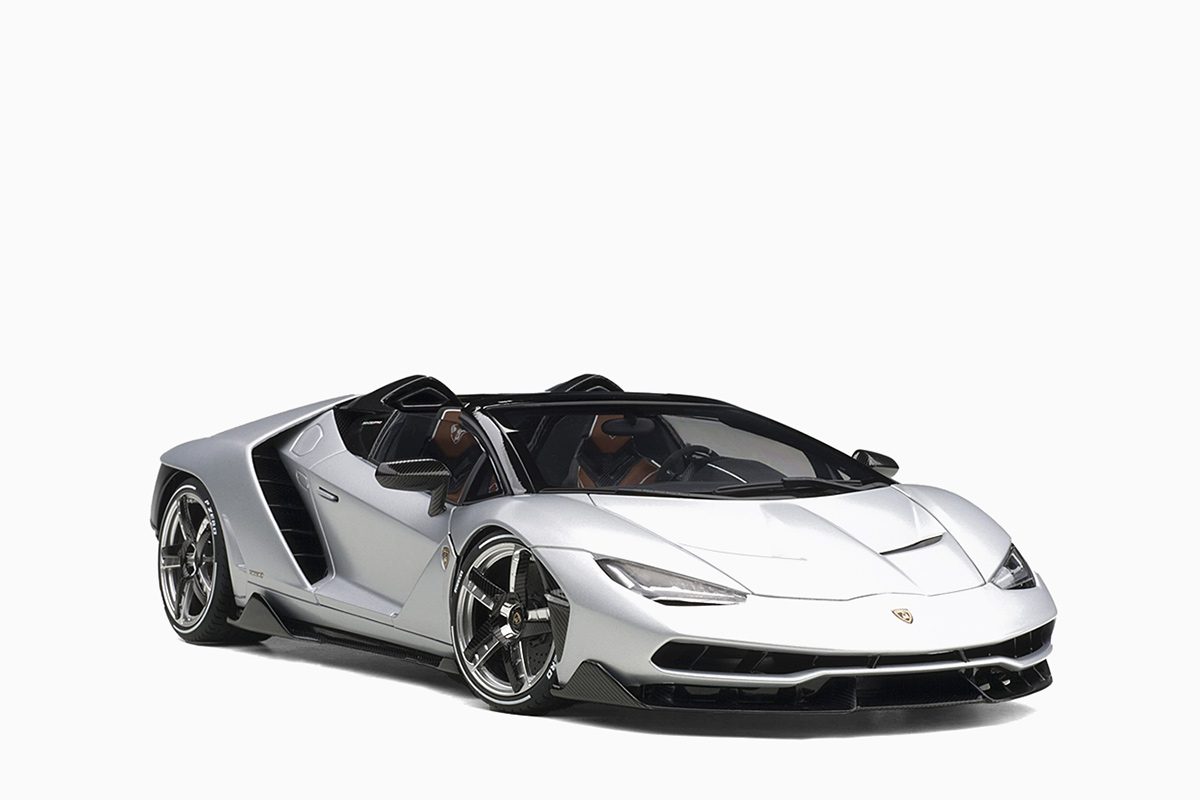 AutoArt Lamborghini Centenario Roadster Silver 1/18 Diecast Car