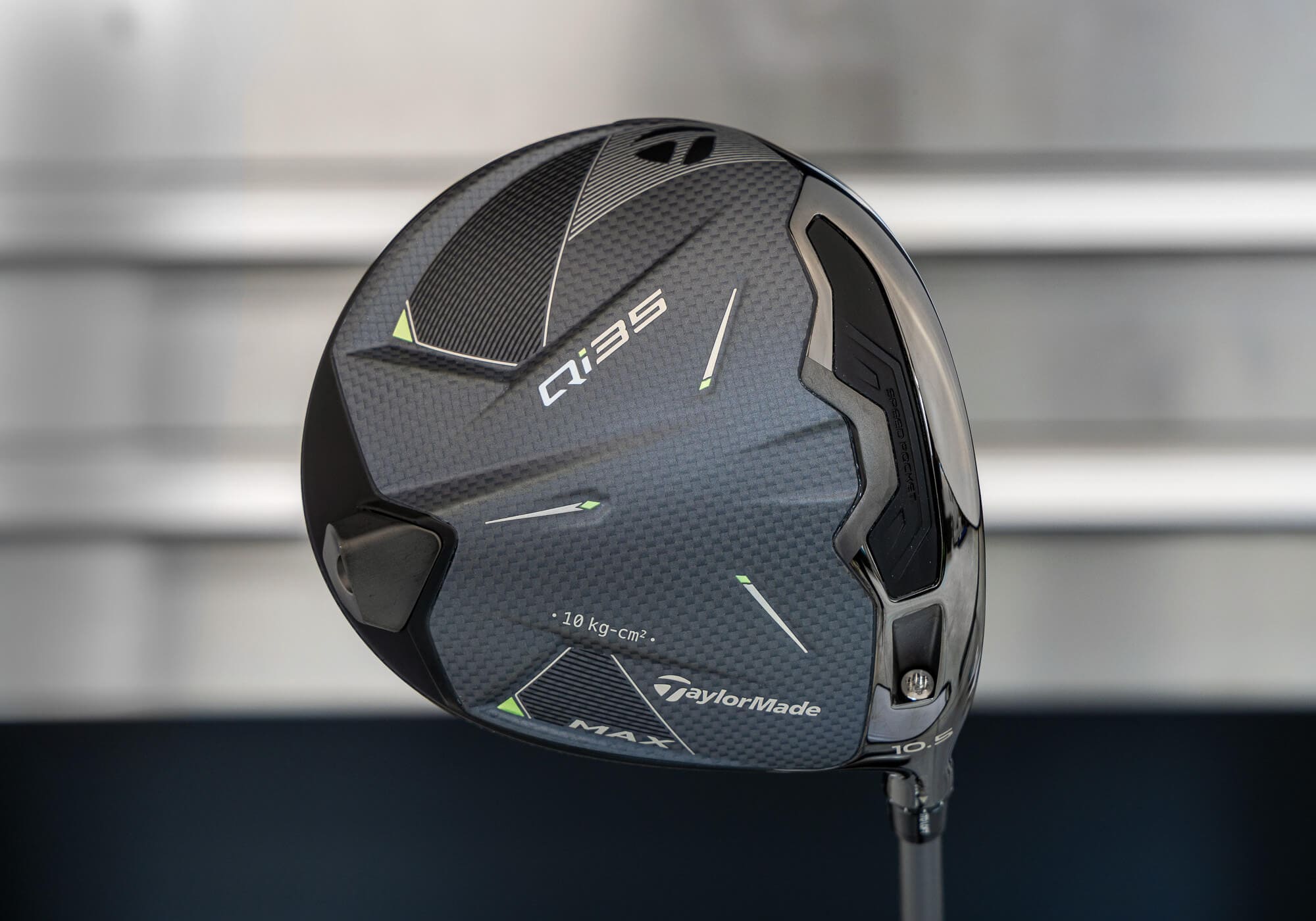 テーラーメイドの常識を超える新作「Qi35」ドライバー！飛距離＆寛容性