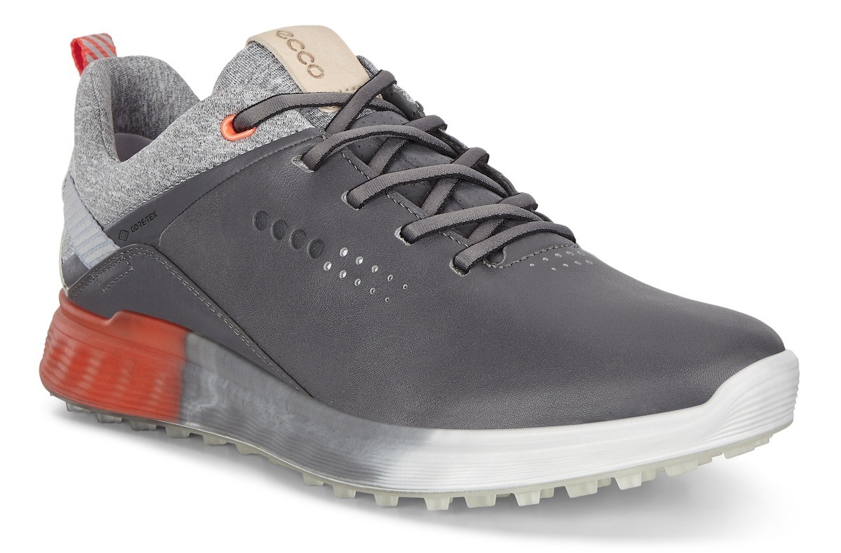 人気 ECCOゴルフ 『S-THREE』シューズ ～足もとを明るくオシャレに～