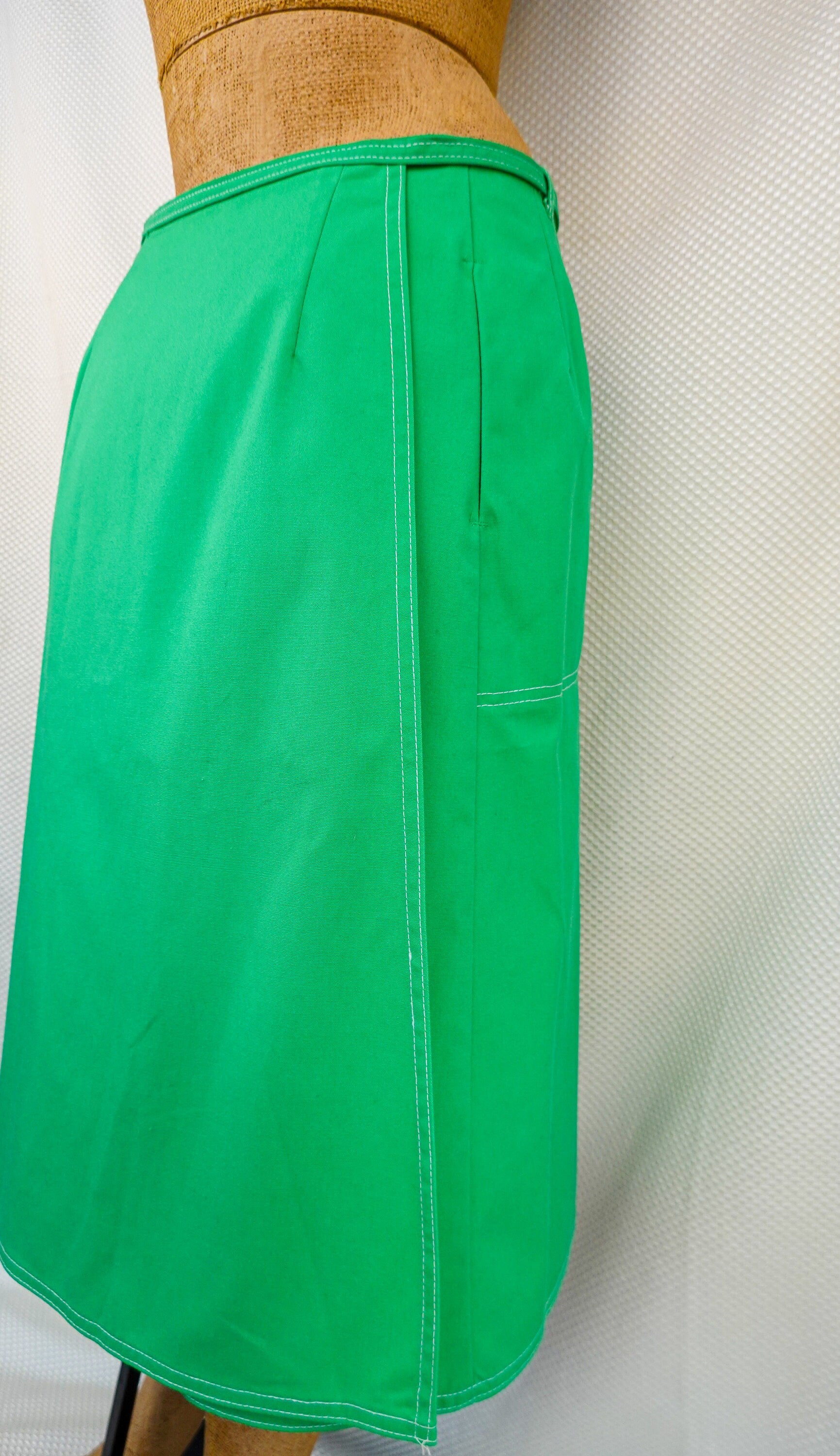 TFW40 CARDBOARD MATERIAL SKIRT グリーン M 【公式通販】