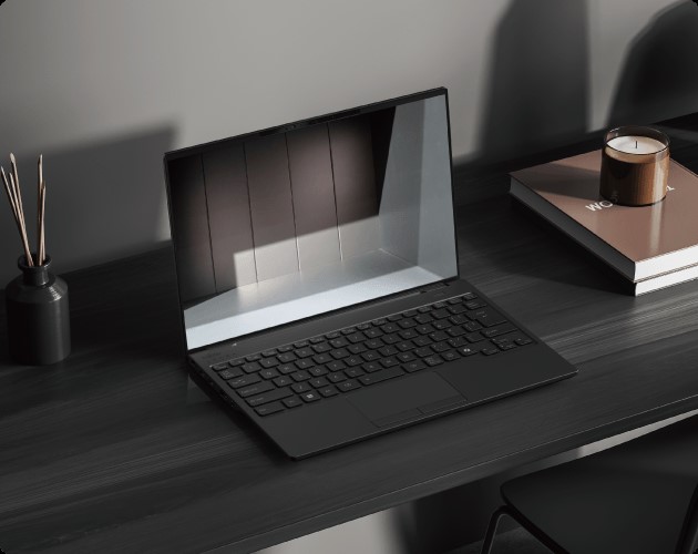 Fujitsu unveils FMV Zero WU5/J3: World's lightest 14-inch laptop