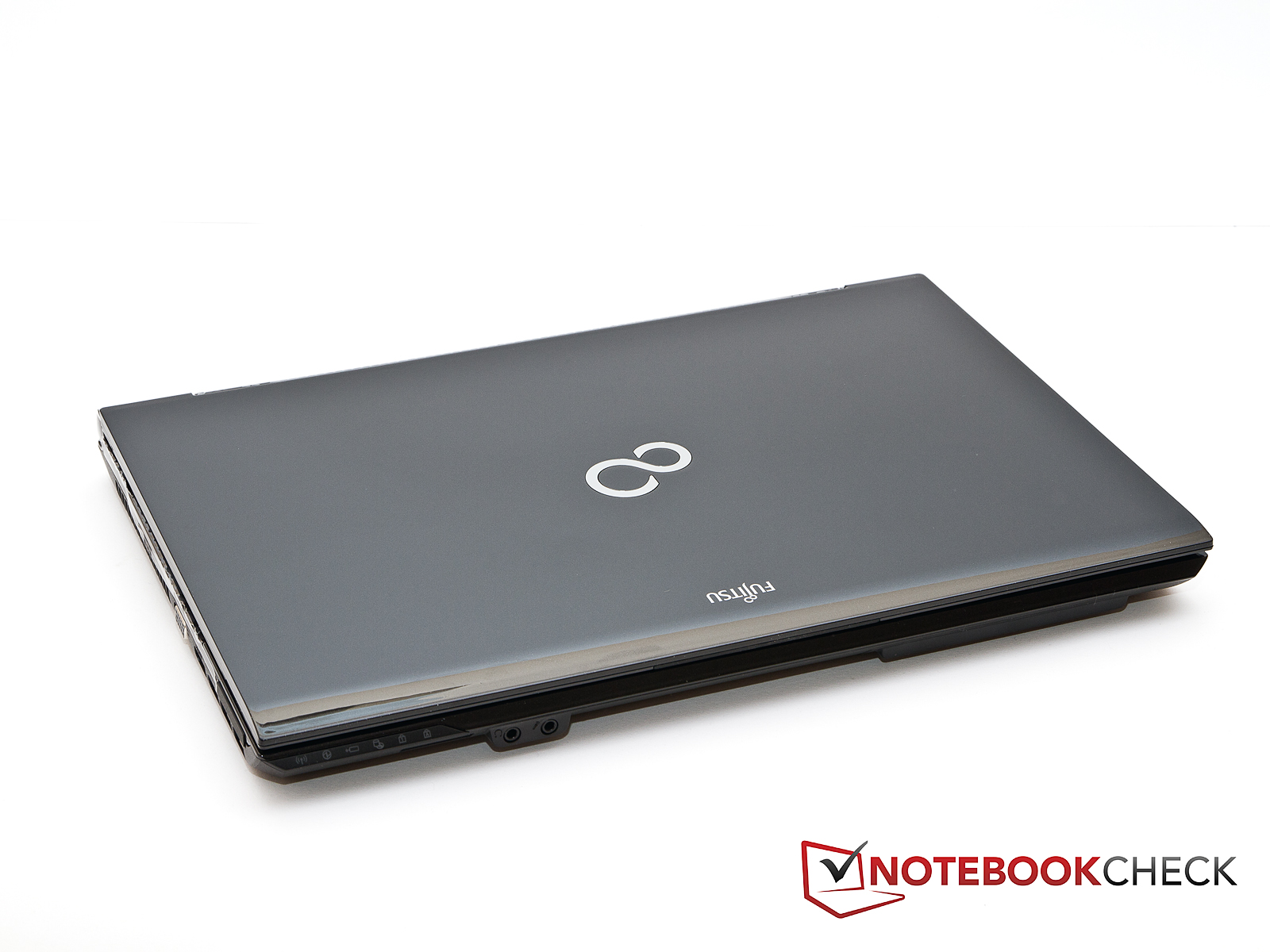 Review Fujitsu Lifebook AH532 Notebook - NotebookCheck.net Reviews