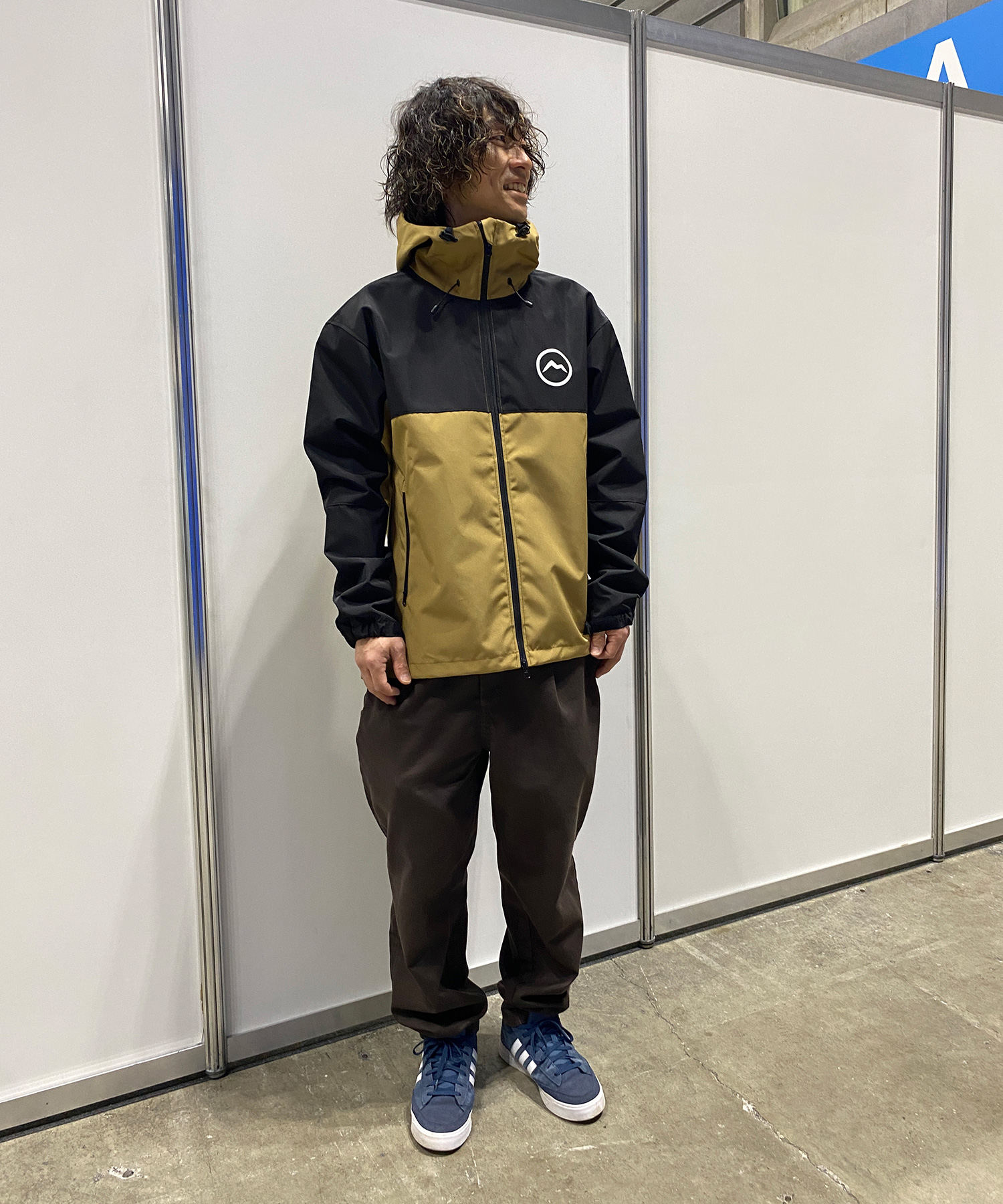 SHELLPARKA-CB着用1.jpg