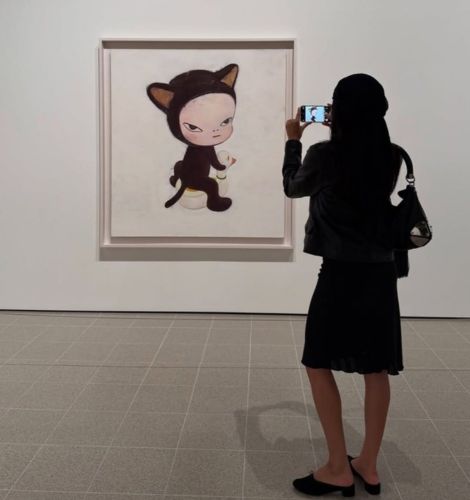 奈良美智 英国大規模個展の公式ポスター「Harmless Kitty」を通販でご