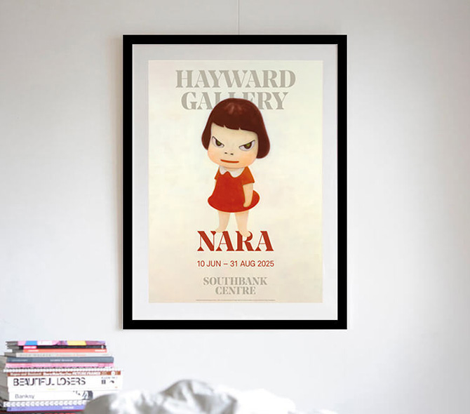 奈良美智 英国大規模回顧展の公式ポスター「Missing in Action」を通販