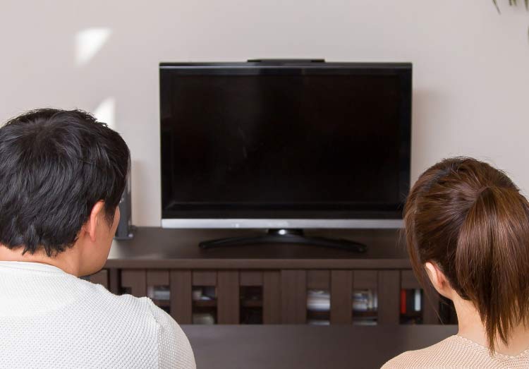 テレビが映らない！突然見られなくなった原因と自分でできる解決方法は
