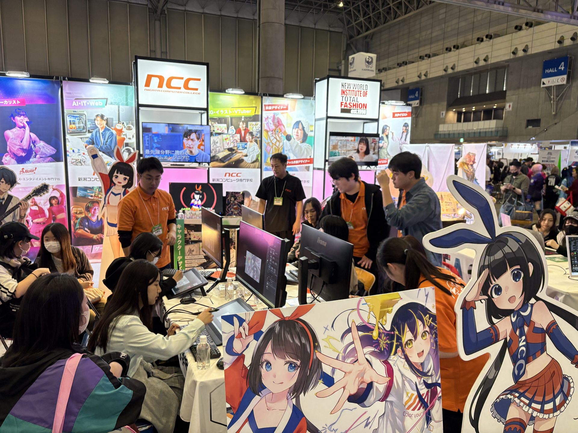イラストブースを出展✨】「ニコニコ超会議2025」レポート！│NCC 新潟