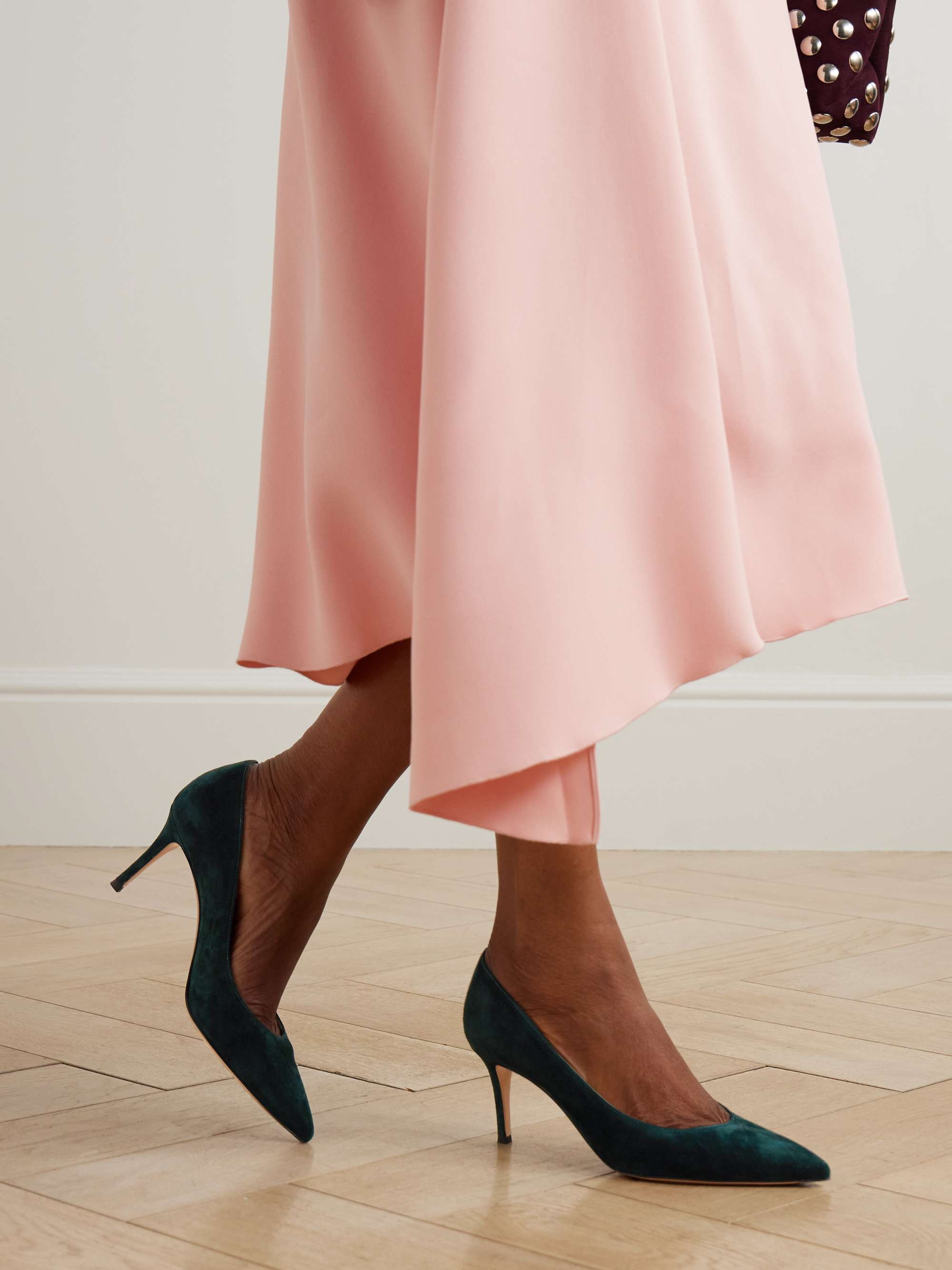 GIANVITO ROSSI Gianvito 70 suede pumps | NET-A-PORTER
