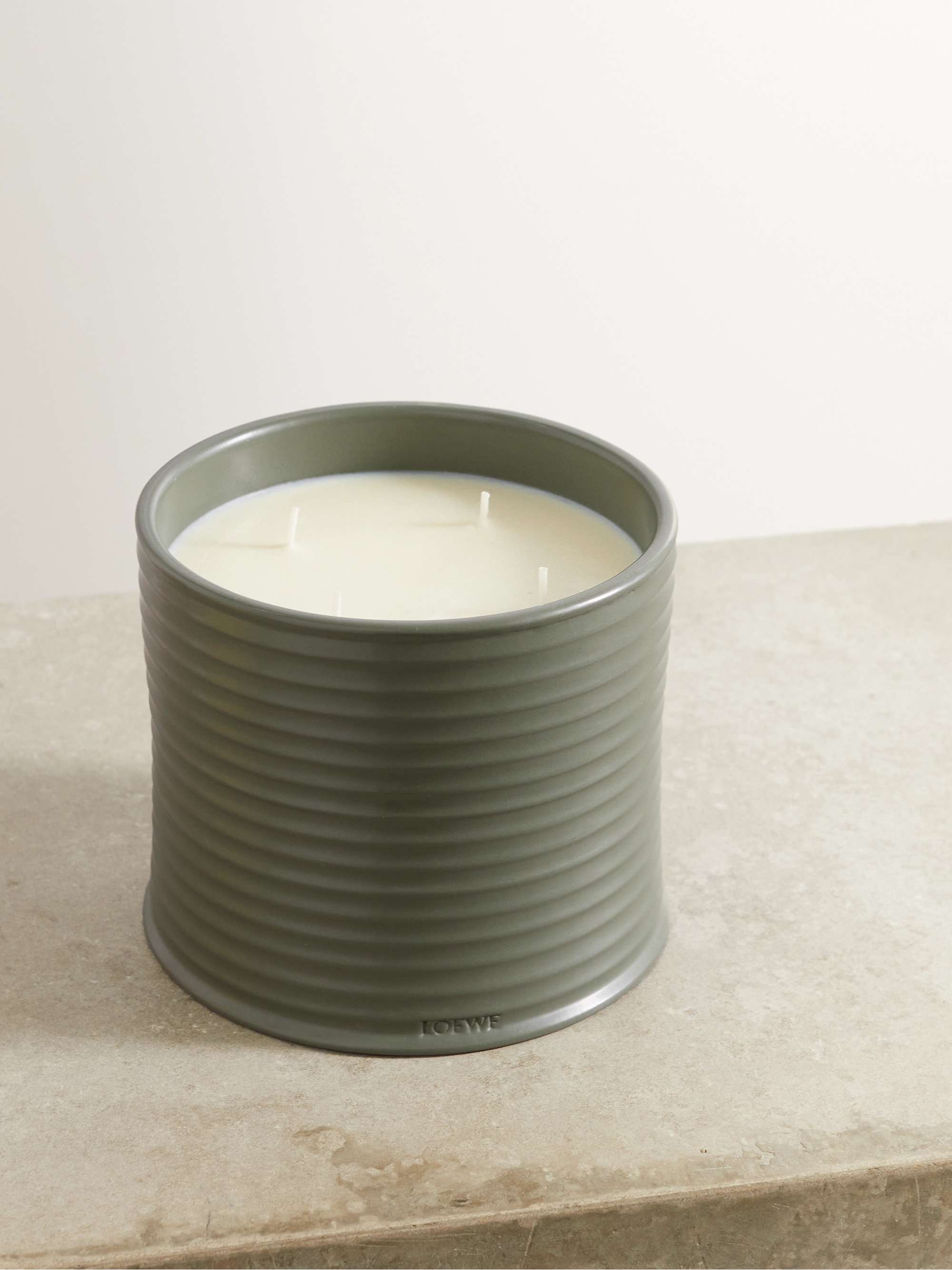 LOEWE PERFUMES Large scented candle, 2120g | NET-A-PORTER