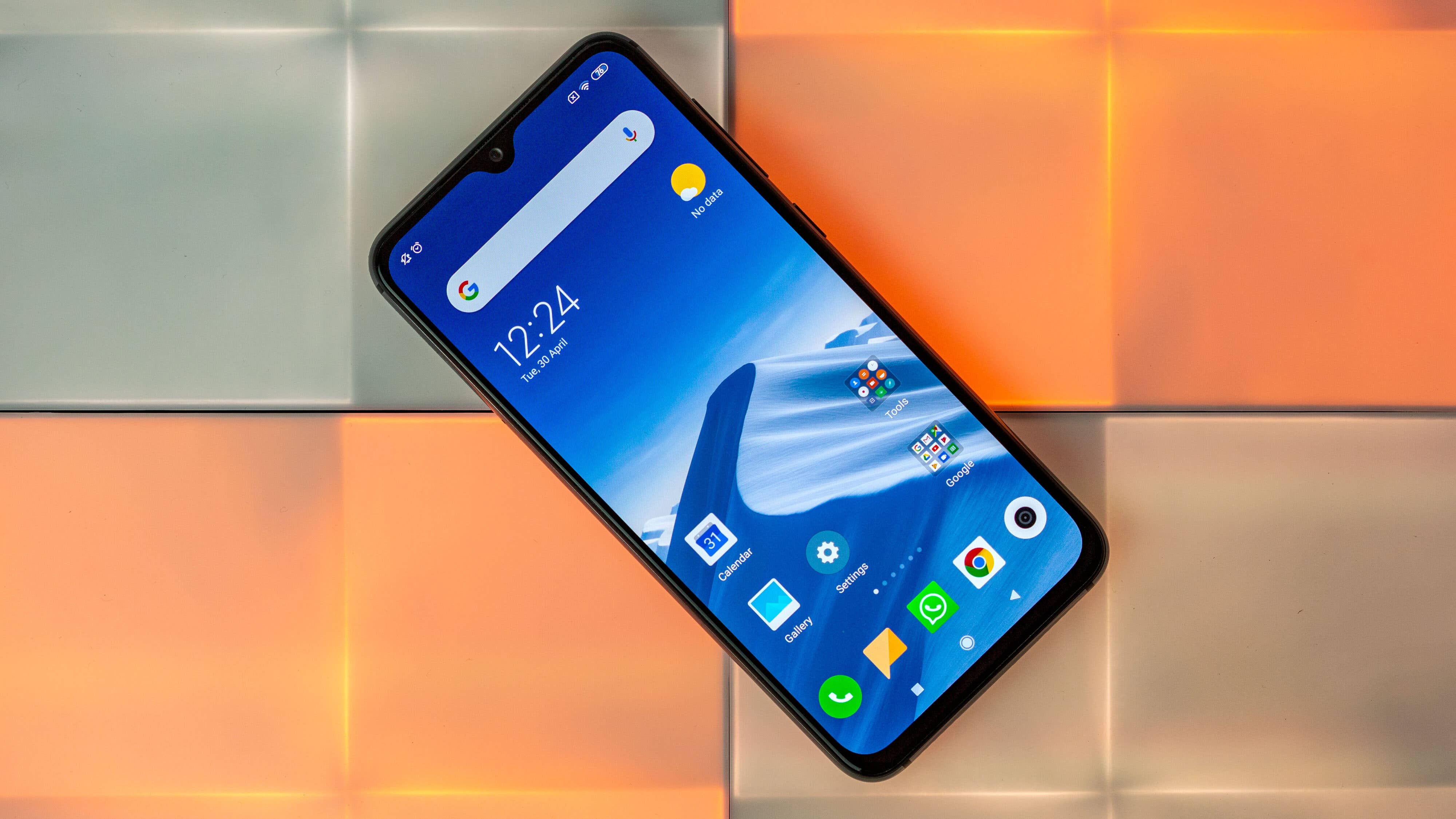 Xiaomi Mi 9 SE review: low on price, big on features » nextpit