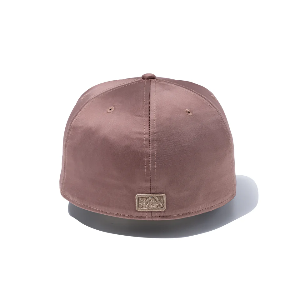 NEW ERA(ニューエラ) キャップ 59FIFTY Valentine's Day サテン