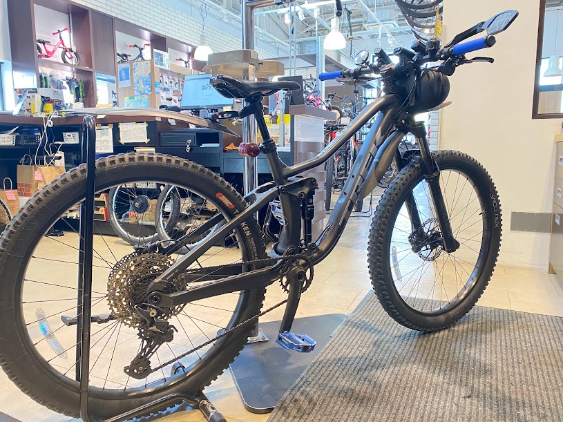 TREK Fuel EX MTB (マウンテンバイク)を修理＆パーツアップグレード
