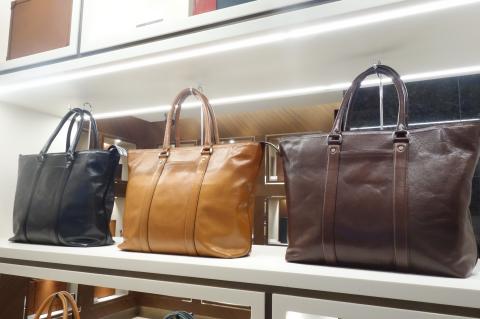 ココマイスターのビジネストート【マットーネガブリエル】レビュー