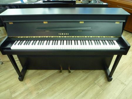 ピアノタッチが違う電子型アップライトピアノDUP-1入荷!! | スタッフ