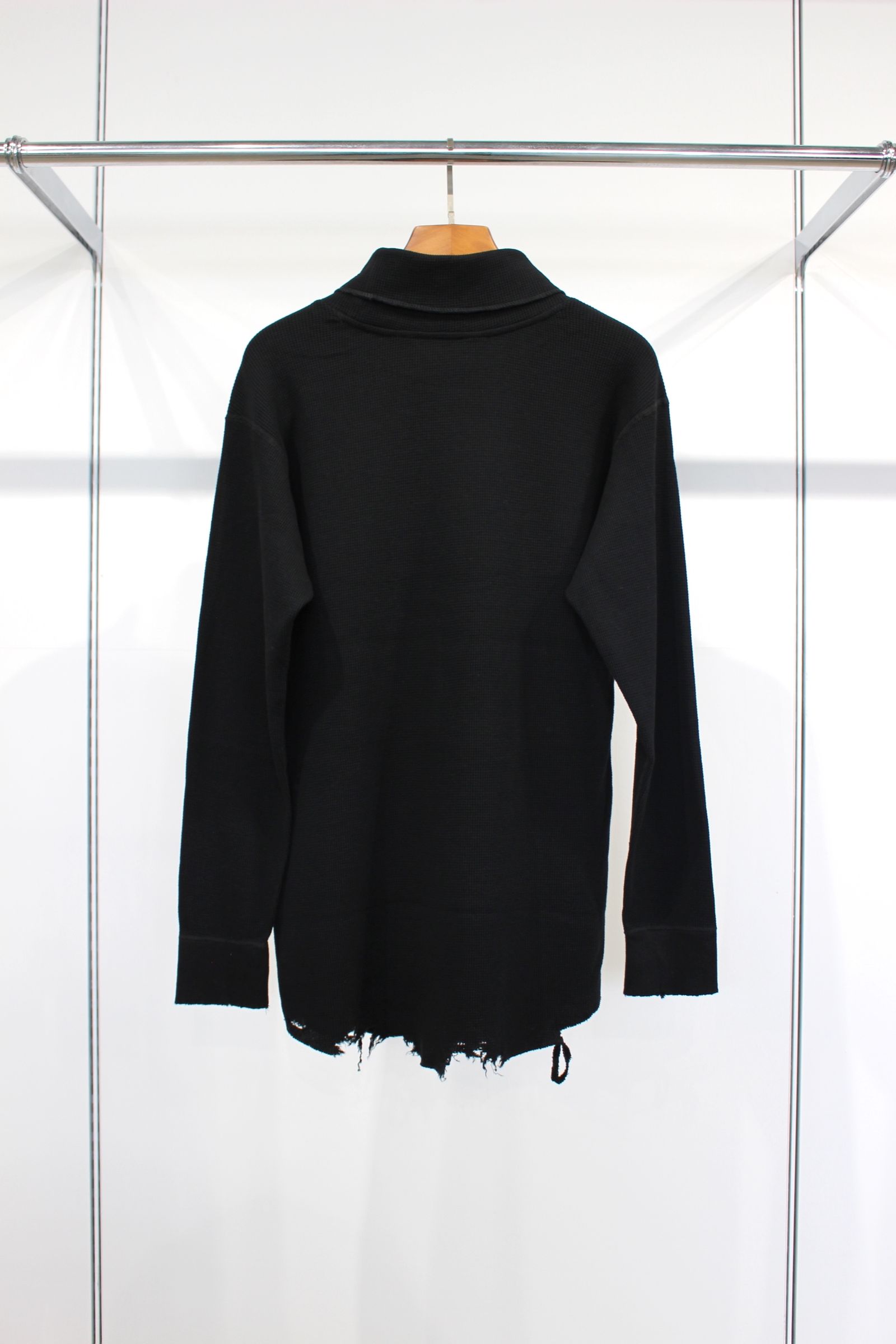 ANCELLM - DAMAGE WAFFLE CREW HI-NECK LS T-SHIRT/BLACK | NapsNote