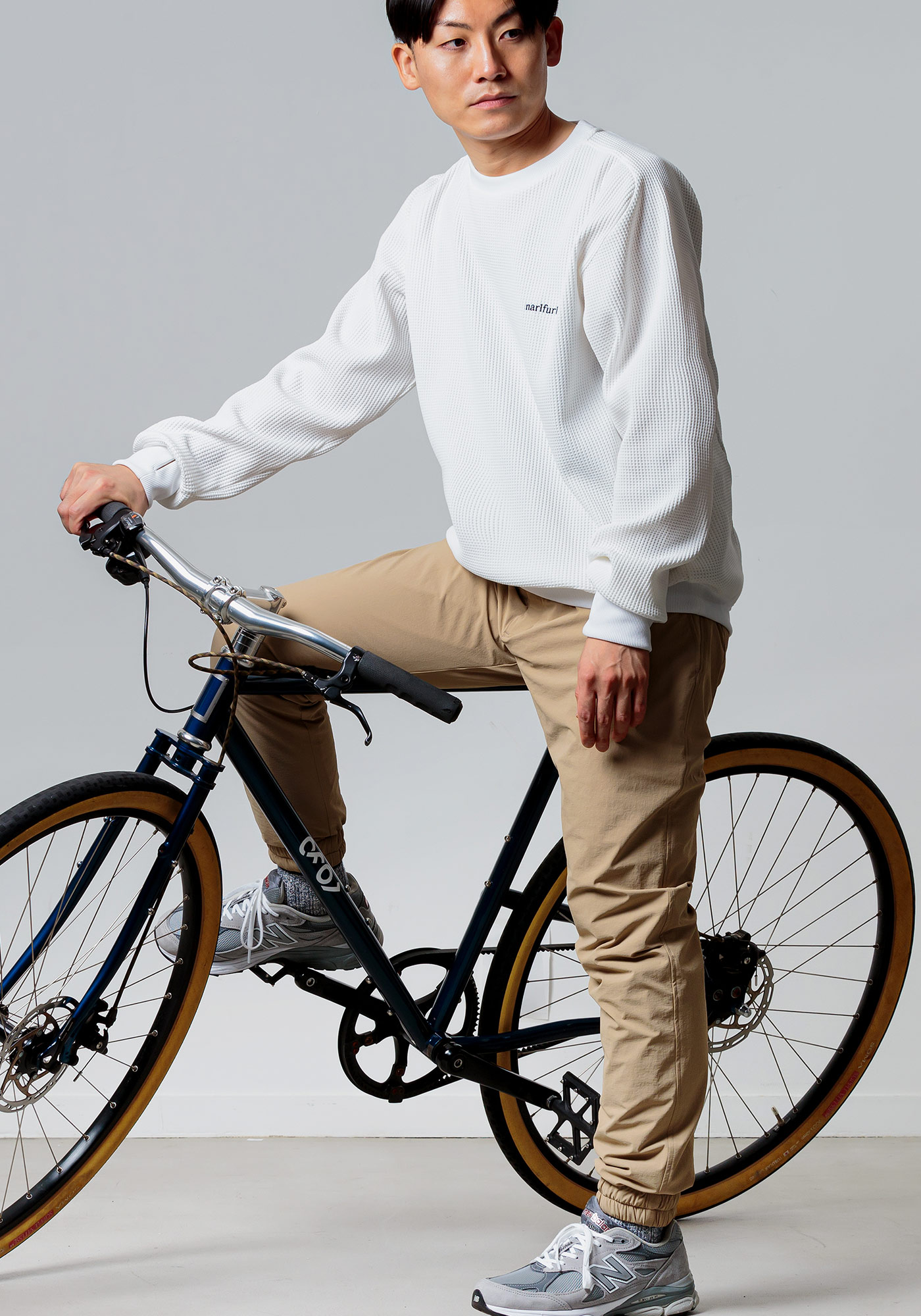 バックメッシュウォームライトジョガーズ｜narifuri オンラインストア