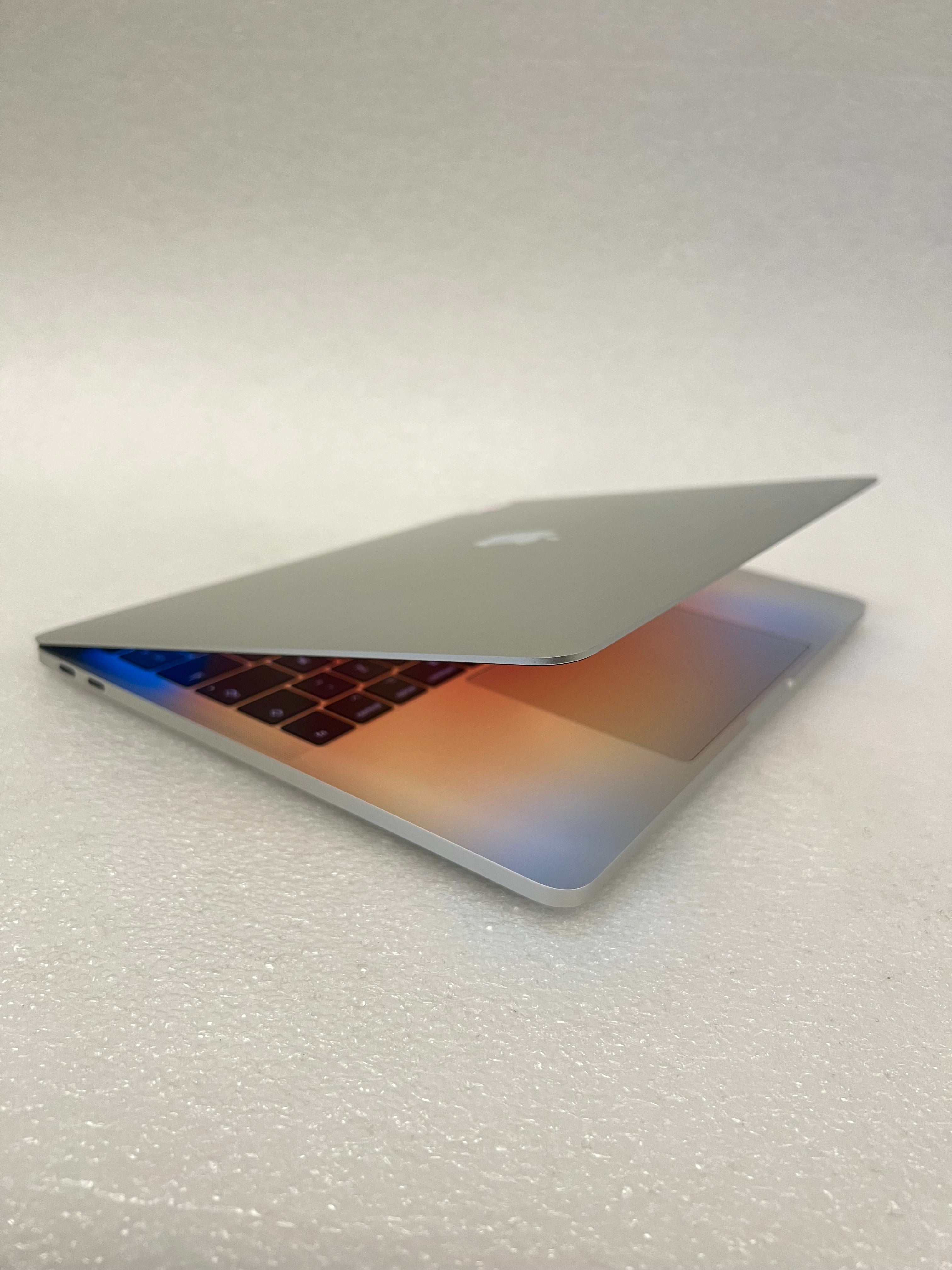 Apple MacBook Pro 13