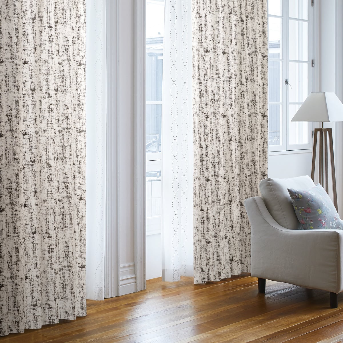 遮光3級ジャカードカーテン(PK034 ホワイト 100X178X2) | ニトリネット