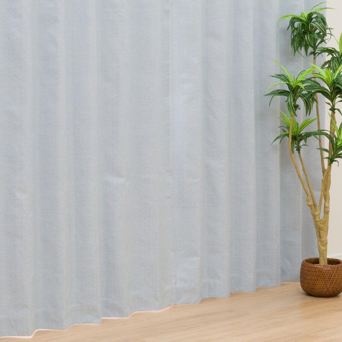 遮光1級・遮熱・遮音カーテン(RD100 ブルー 100X110X2) | ニトリネット