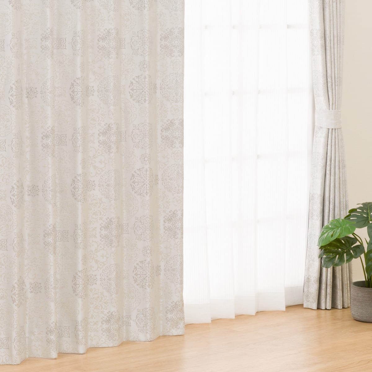 1枚入り)裏地付き遮光1級・遮熱ジャカードカーテン(PK149 LGY