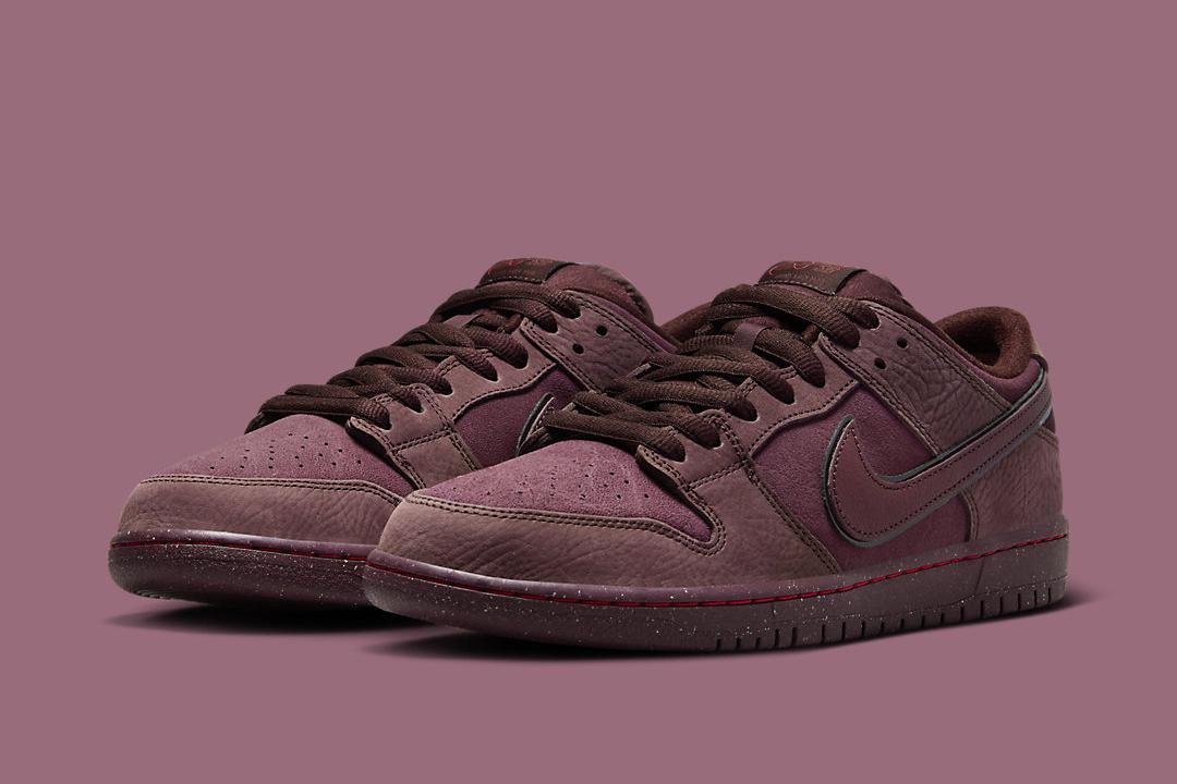 Nike SB Dunk Low PRM 