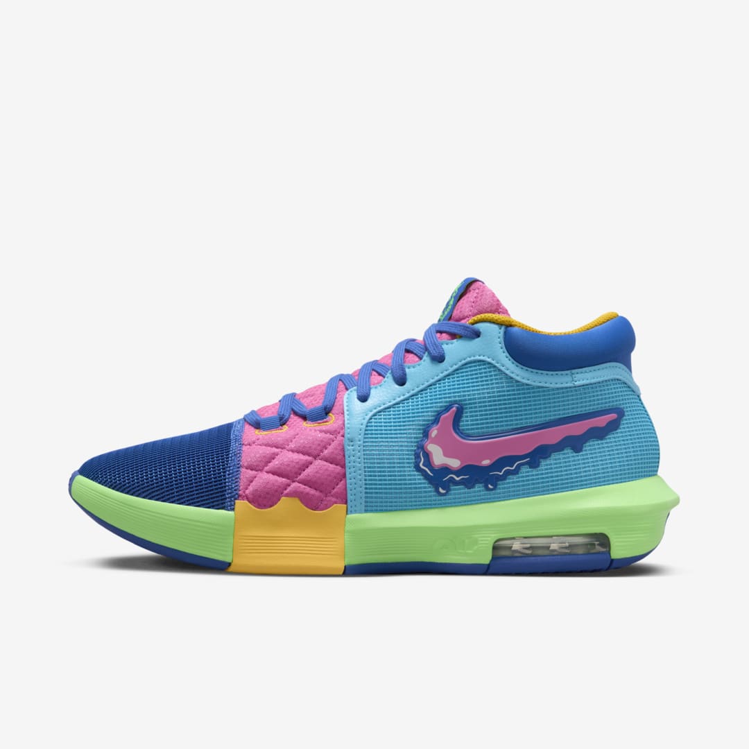 Nike LeBron Witness 8 