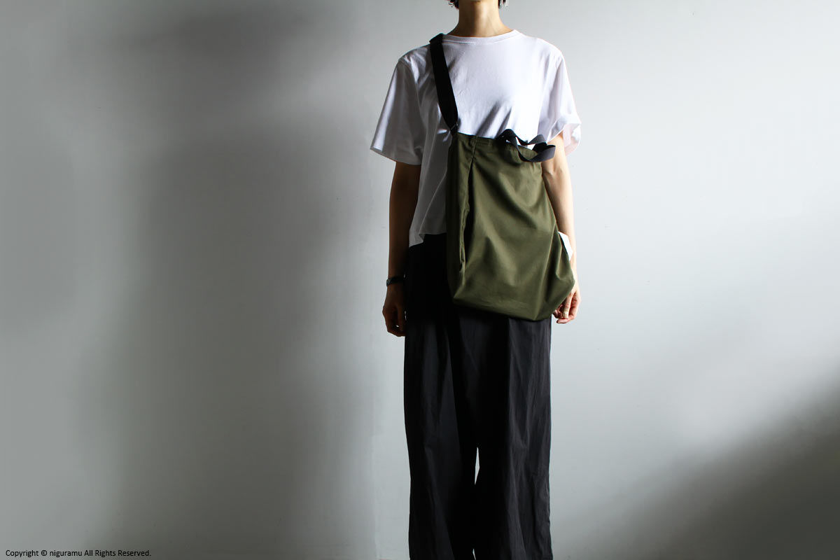 2way tote | kirahvi yhdeksan | niguramu