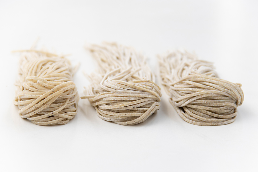 超粗挽きそば粉 碧寿(へきじゅ) - 業務用商品 - 商品情報 | 日穀製粉