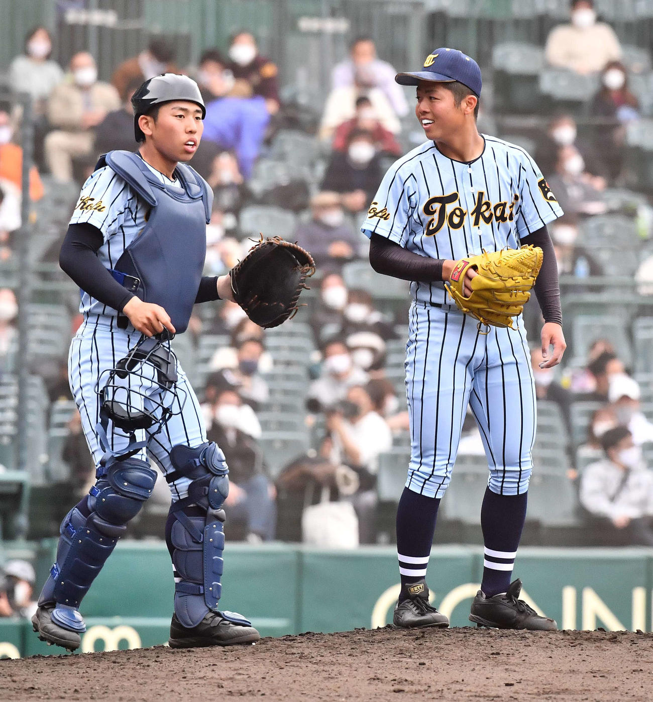 東海対決ユニにも注目、見分けるポイントは首もと - 高校野球 : 日刊