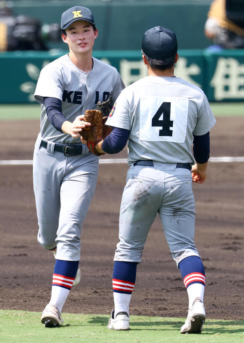 小倉全由】慶応・丸田湊斗に驚いた、アルプス演奏に合わせ太ももたたく