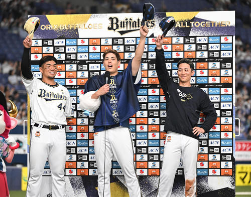 オリックス】祝トップ10！オリメン西川龍馬4安打4打点 オリ姫の「お