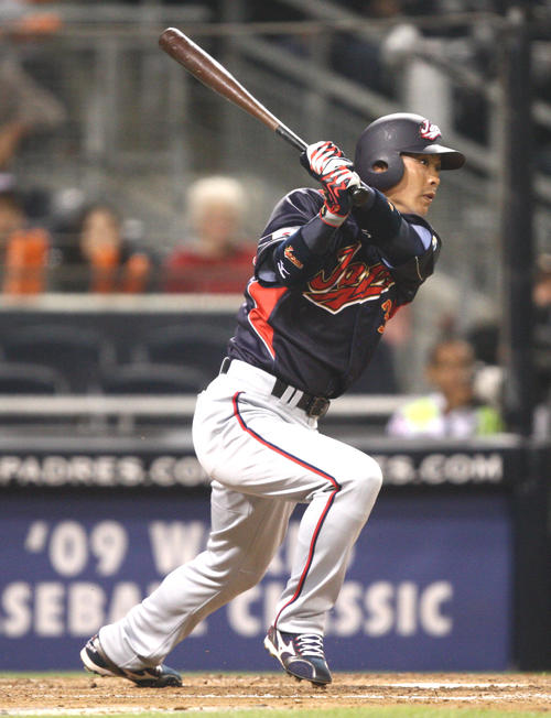 巨人亀井】世界一のごちそうさま 侍ジャパンがWBC連覇／プレー