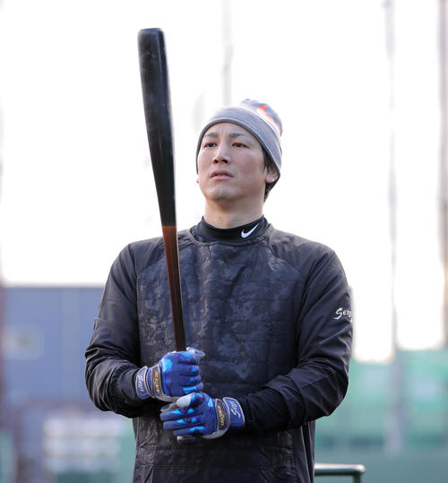 巨人】小林誠司、打撃面を重点的に自主トレ「もう1度考えながら打つ方