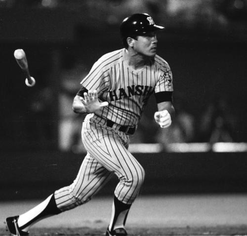 阪神】85年日本一決定試合で満塁弾 長崎慶一さんノイジー弾に「38年前