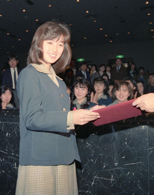 酒井法子、老眼追及され「どうかな？」17歳から変化なし3サイズも「ご