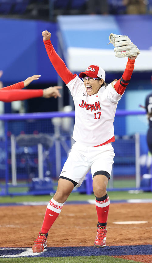 ソフト上野由岐子「みんな打ってくれ」宿舎にグローブ忘れ登板なしを