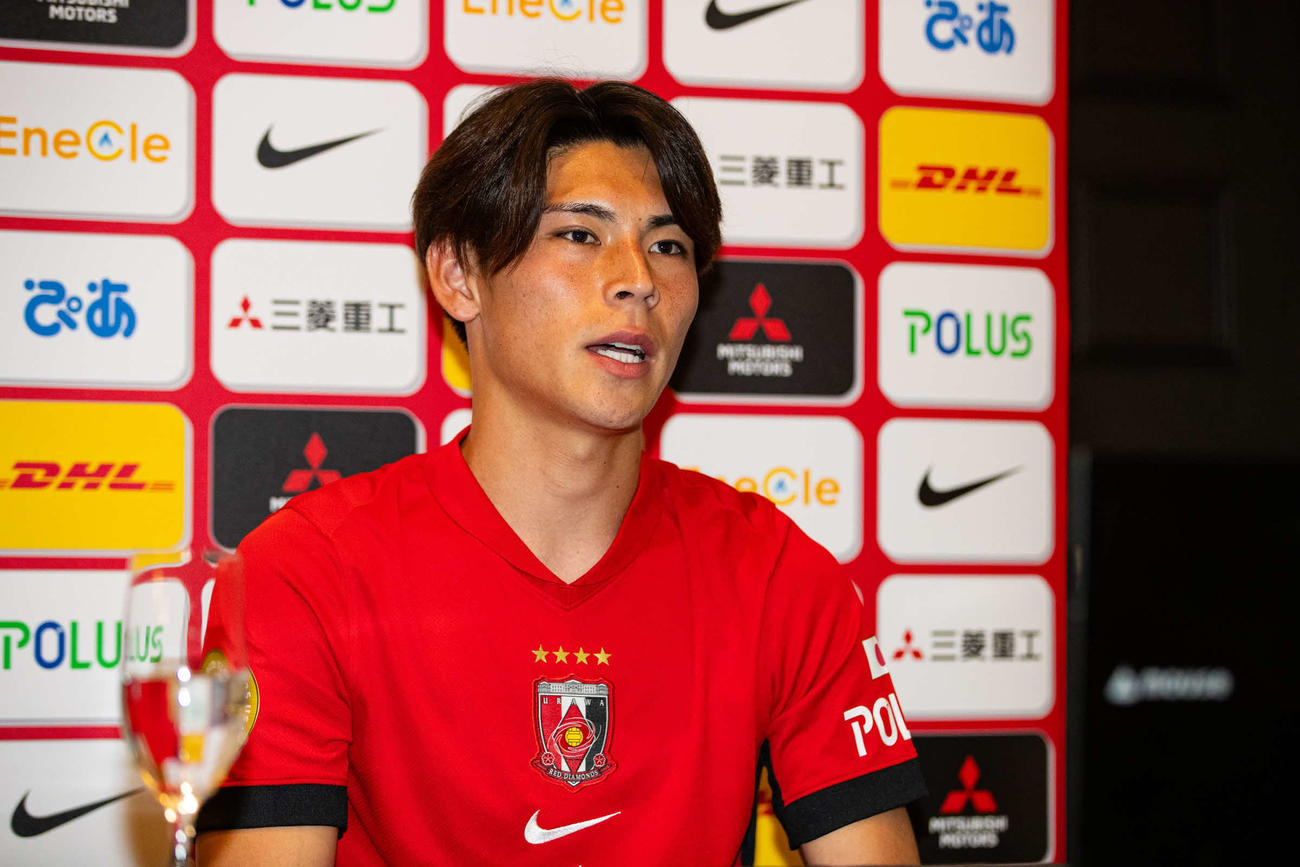 浦和】小森飛絢「夢を叶えるためにレッズを選んだ」日本代表入りを