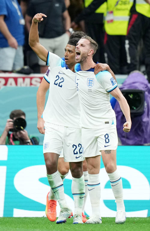 W杯】イングランド8強入り ヘンダーソン先制弾などセネガルに3発快勝