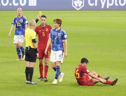 W杯】日本代表にイエローカード3連発 前半39分から6分間で板倉、谷口