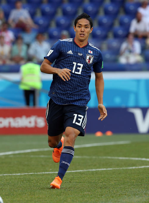 ドリブルする武藤嘉紀 - フォトギャラリー - サッカー - 日本代表