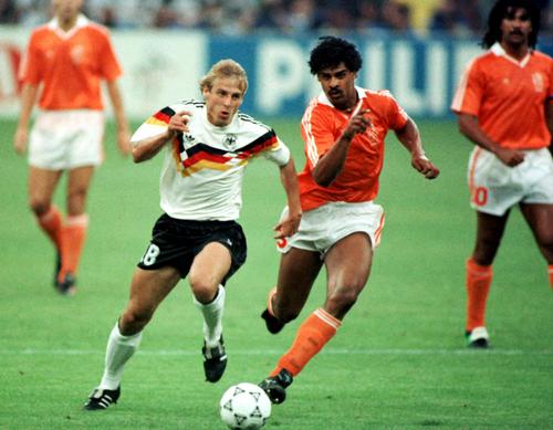 韓国代表監督に元ドイツ代表クリンスマン氏就任「結果を出すために最善