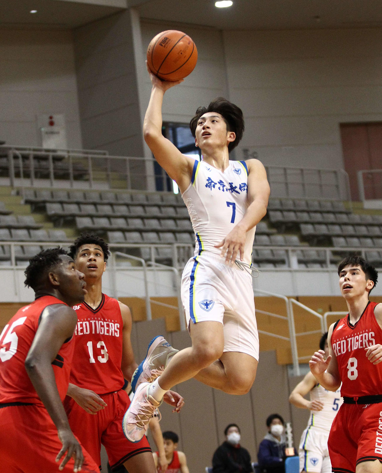 帝京長岡3年ぶりV エース島倉途中交代も5人でカバー／高校バスケ