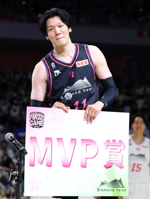 バスケ】「MVPは僕」レバンガ北海道“北の鉄人”桜井良太引退試合