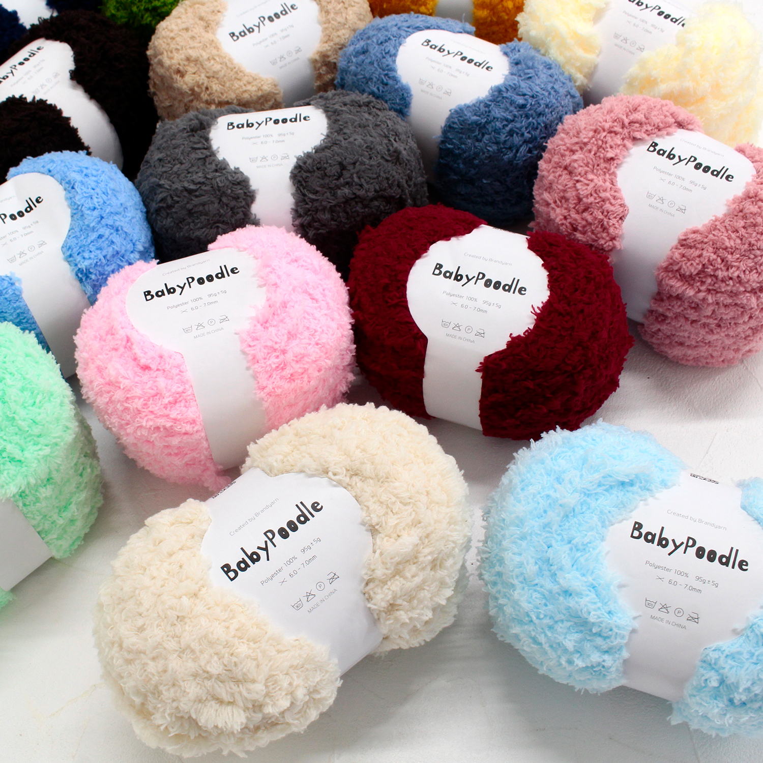 KNW-BPB 韓国 毛糸 [Baby Poodle -ベビープードル-] 95g 1玉入 (袋