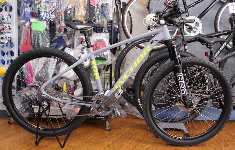 ANCHORのマウンテンバイクXG6 SPORTが入荷いたしました。