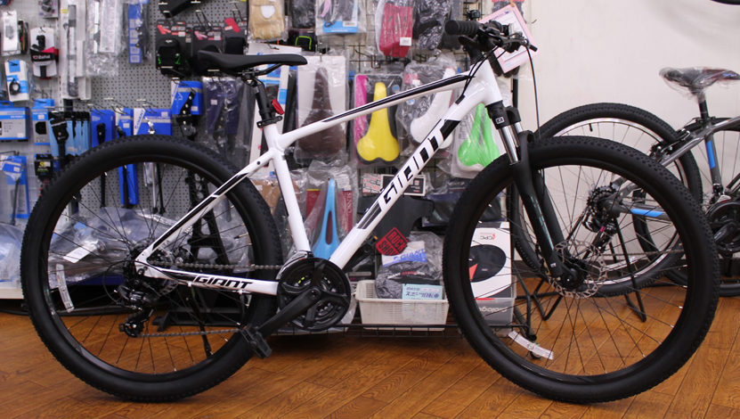 GIANTの2022年モデルATXが入荷いたしました。