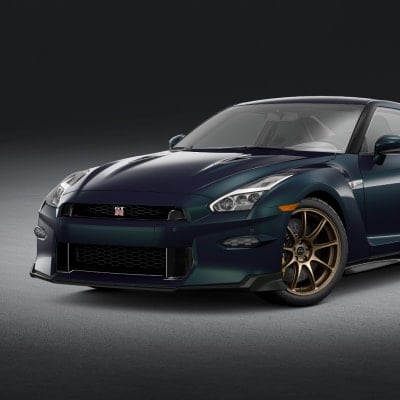 Nissan GT-R AWD Sports Car | Iconic Twin-Turbo Performance