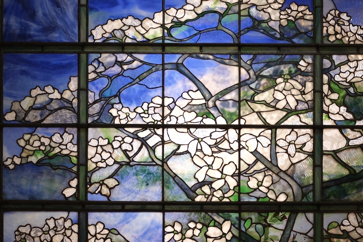 ルイス・C・Tiffany の世界 – かもめ日記