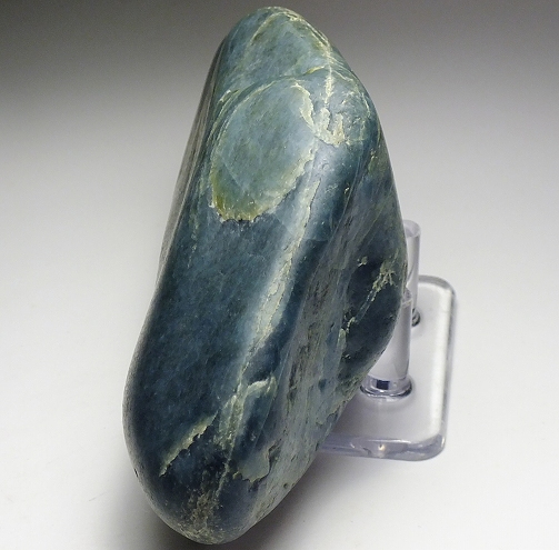 翡翠輝石(青翡翠/海翡翠) 765 糸魚川 - 鉱物標本・隕石標本販売のWeb